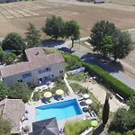 Bed & Breakfast Bastide Du Bonheur Saint Donat 4*