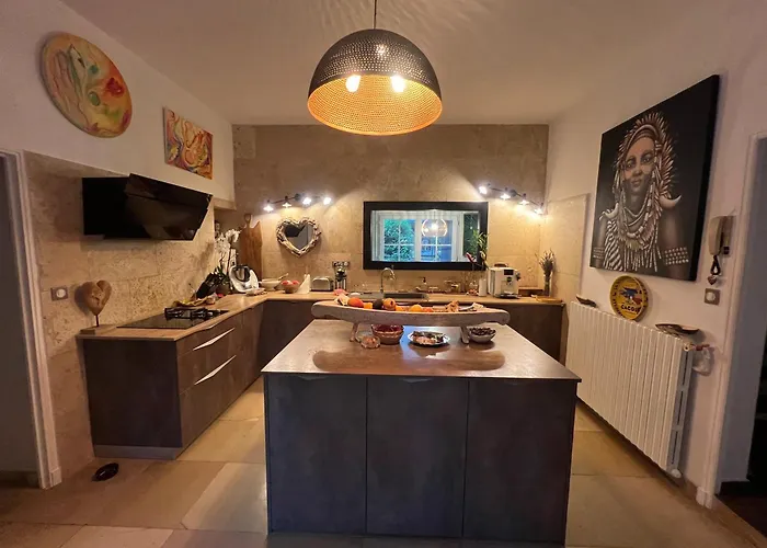 Couette-café Bastide Du Bonheur Saint Donat