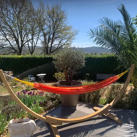 Bastide Du Bonheur Saint Donat 住宿加早餐酒店 格雷乌莱班