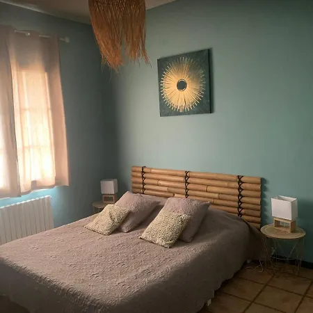 Bastide Du Bonheur Saint Donat Bed and breakfast