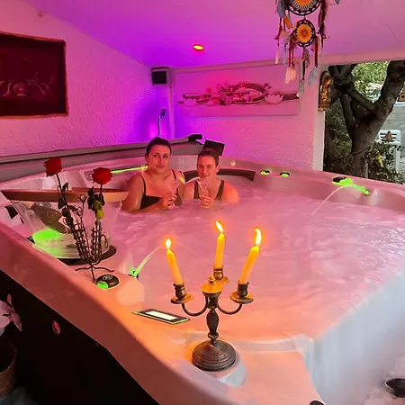 住宿加早餐酒店 Bastide Du Bonheur Saint Donat 格雷乌莱班