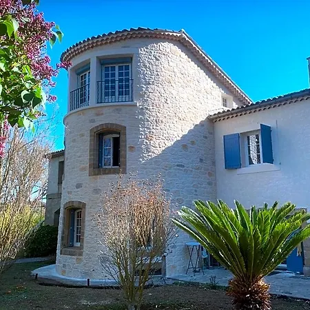 Bastide Du Bonheur Saint Donat Bed and breakfast 4*