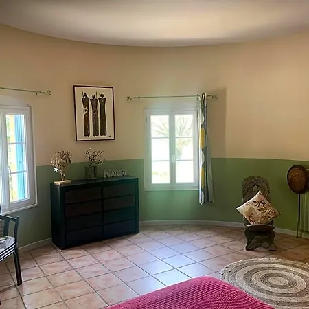 Bed and breakfast Bastide Du Bonheur Saint Donat 4*