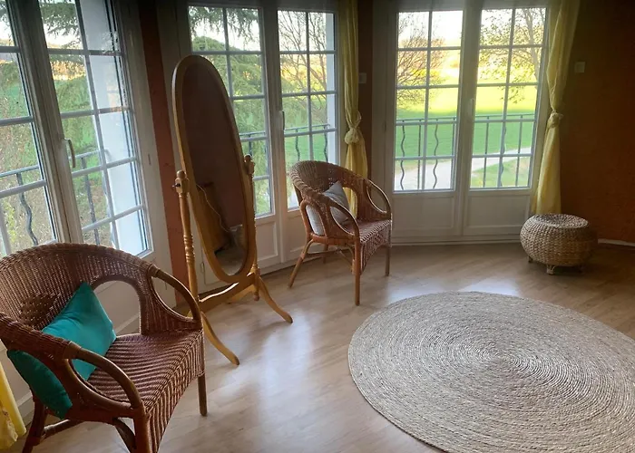 Bastide Du Bonheur Saint Donat Bed & Breakfast 4*