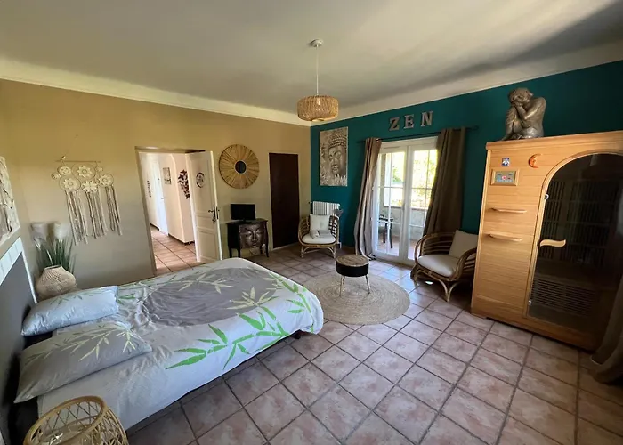 Bed & Breakfast Bastide Du Bonheur Saint Donat Greoux-les-Bains